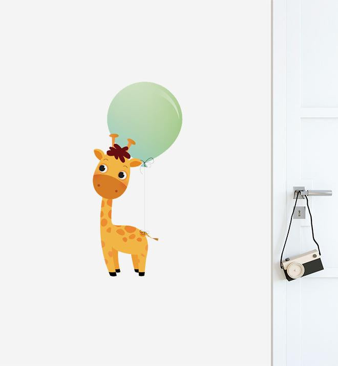 Giraffe With Big Balloon Wall Sticker