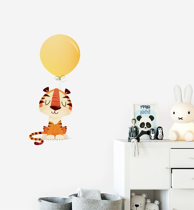 Tiger With Big Balloon Wall Sticker